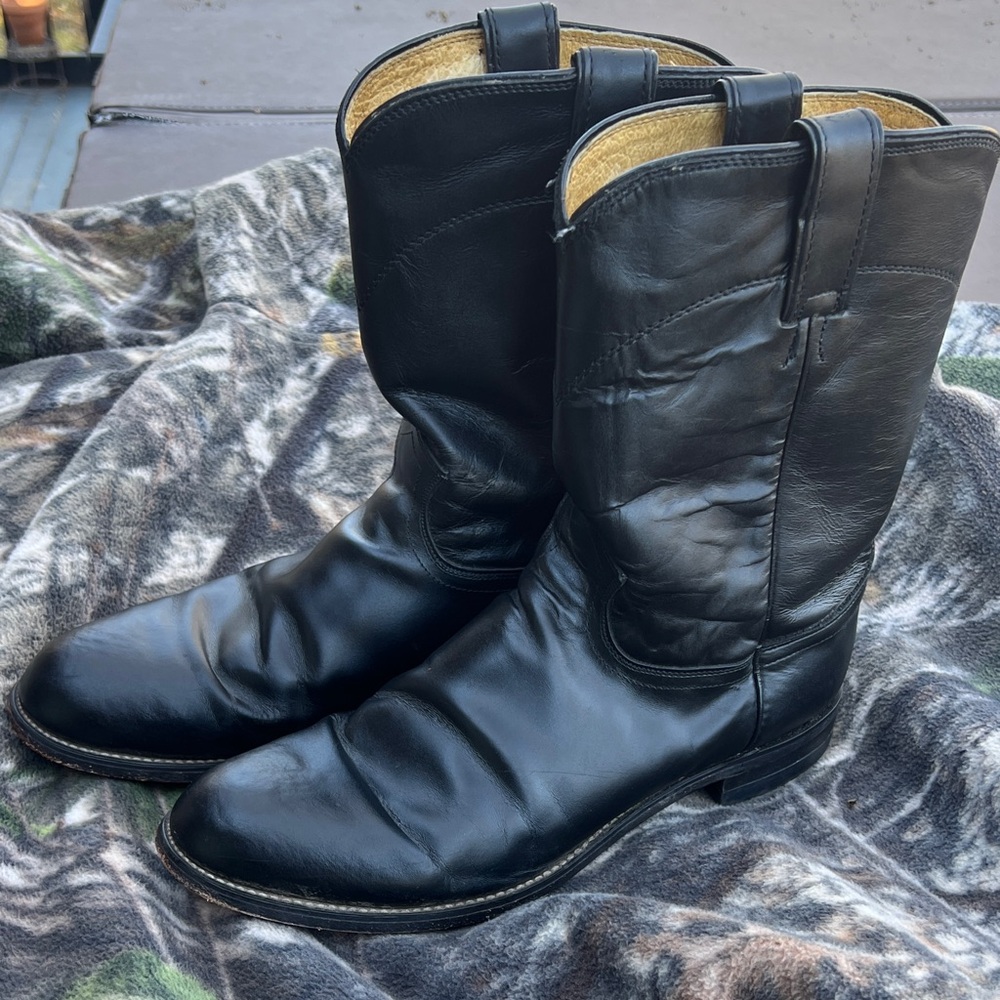 Justin Boots Black Leather Pull-On Cowboy Boots